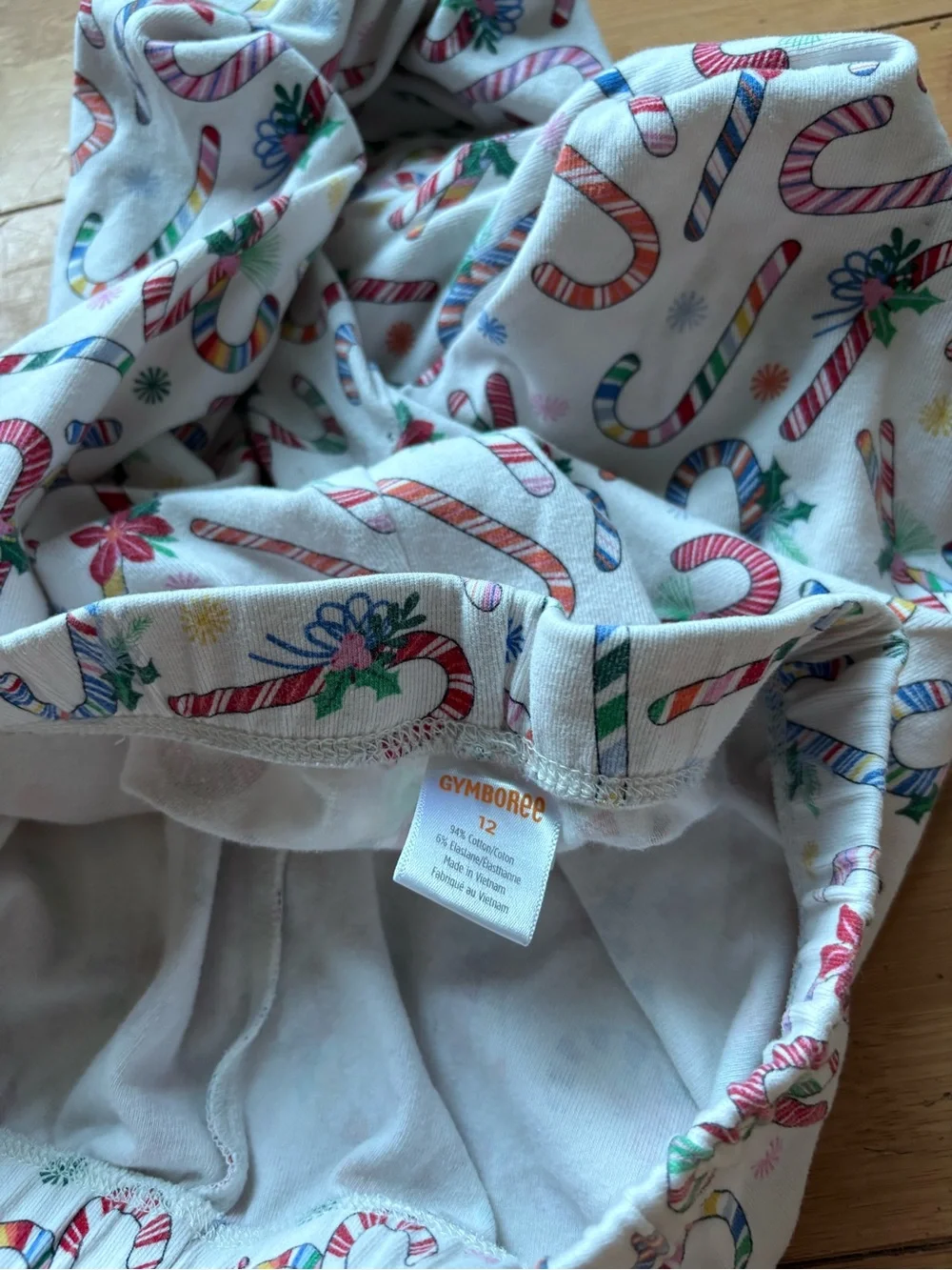 Gymboree Christmas Santa holiday outfit, girls size 12. Includes top and legging